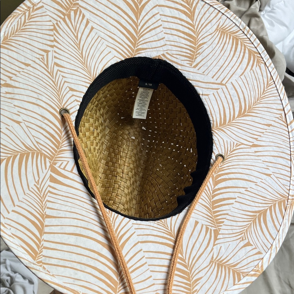 Roxy Straw Sun Hat with Tan Accents - Picture 2 of 4